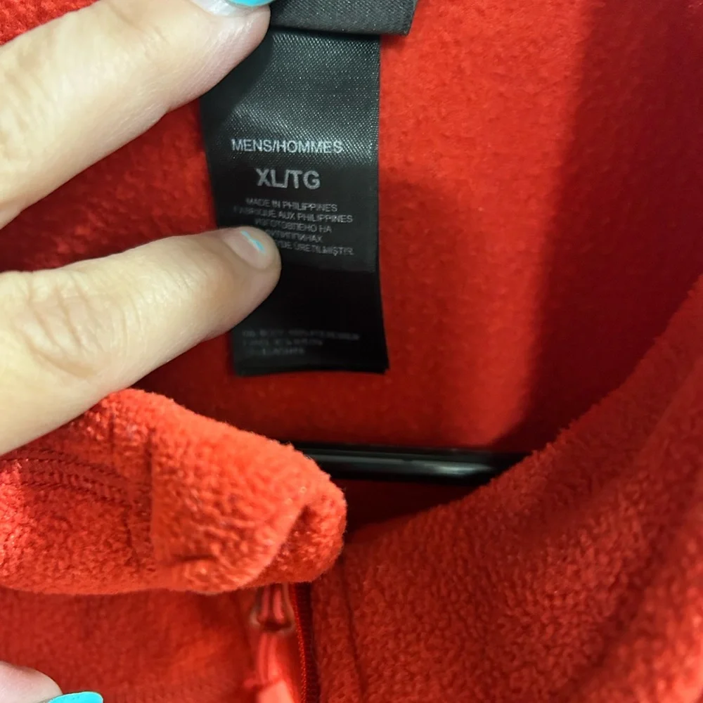 THE NORTH FACE Pullover‎ Fleece Size XL Red with Gray Mens 1/4 Zip